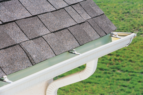 5 Warning Signs Your Gutters Are Destroying Your Central Florida Foundation