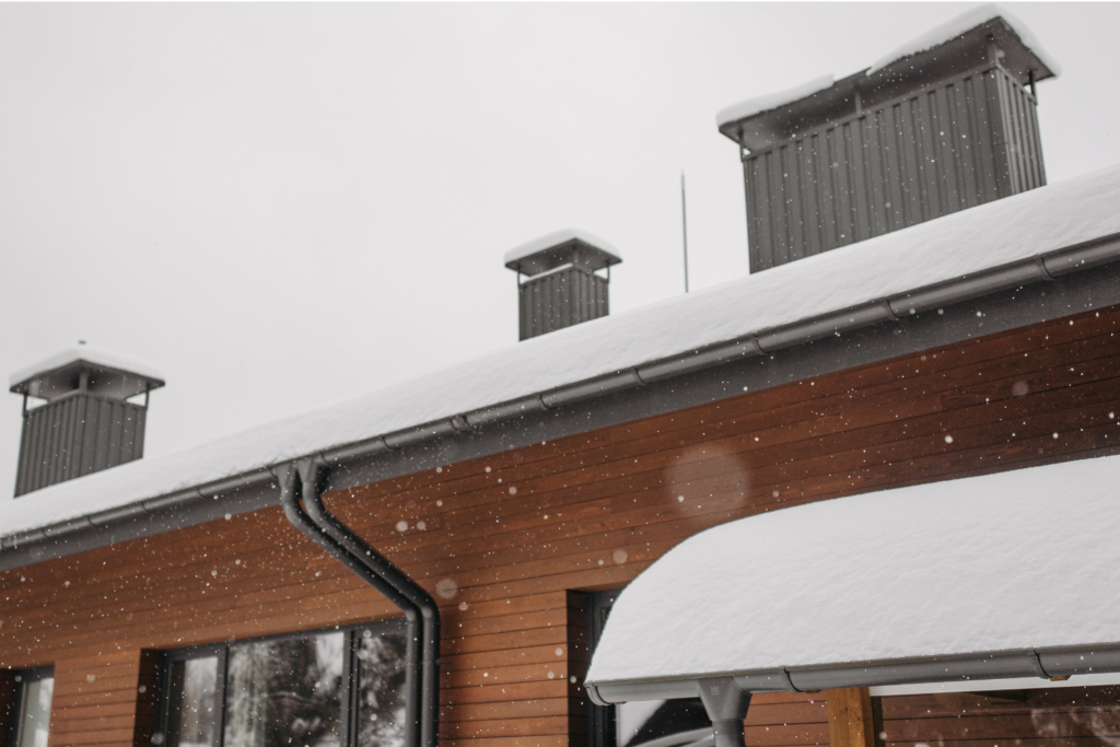 Why Commercial Properties in The Villages Need a Different Gutter Plan