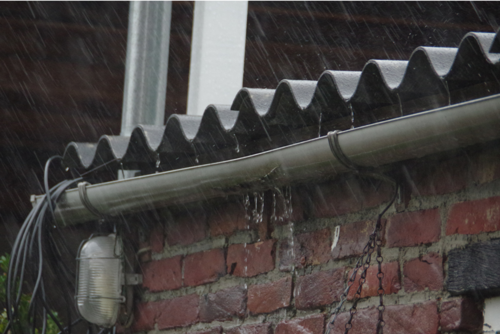 Why Lady Lake Homes Keep Developing Gutter Leaks Every Rainy Season