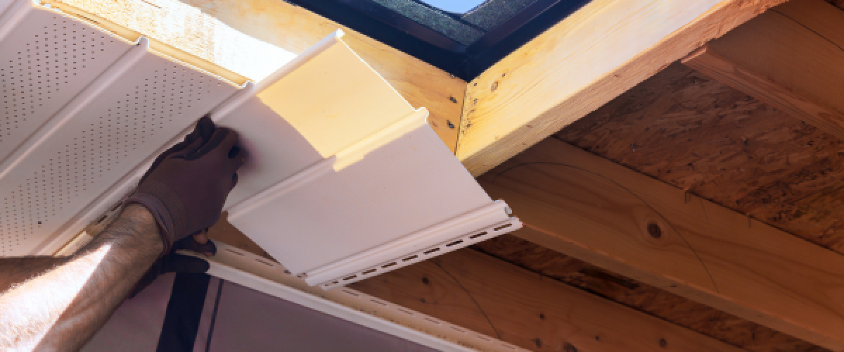 Why Umatilla and Weirsdale Homeowners Should Replace Soffit Fascia and Gutters Together